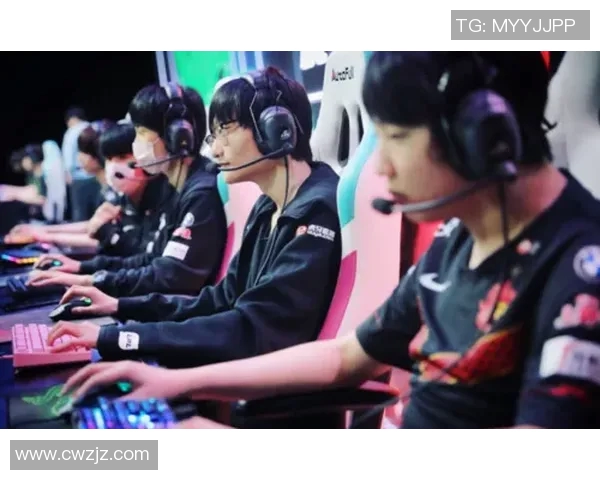 深入分析FPX战队防守策略与电竞比分的专业解读